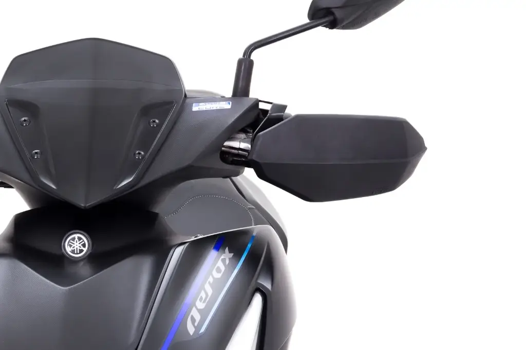 [PN008549] CORTAVIENTOS YAMAHA AEROX  P.2-J-F.5